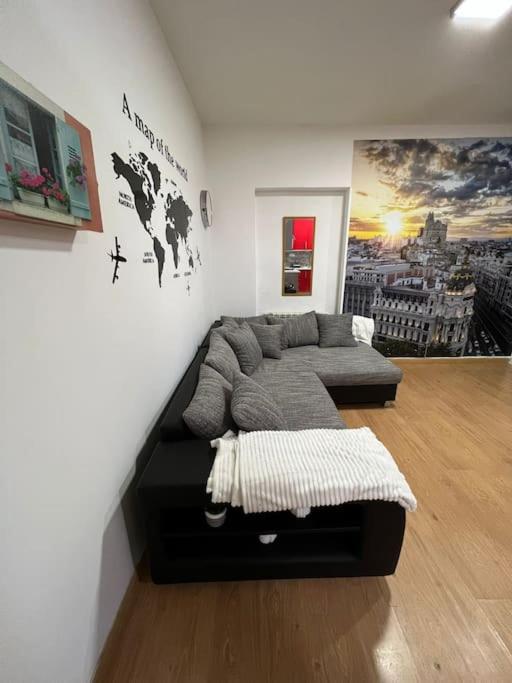 Апартаменти Apartamento En El Centro De Madrid - Atocha Екстер'єр фото